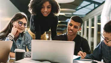 Extended Diploma in Business & Management - Level 5